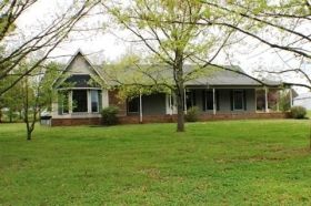 8095 County Rd 87, Moulton, AL 35650