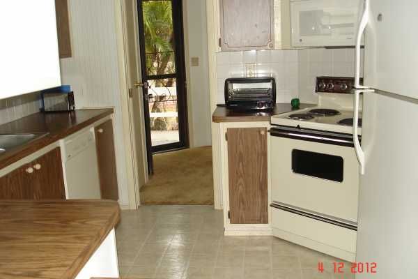 926 Via La Paz, North Fort Myers, FL 33903