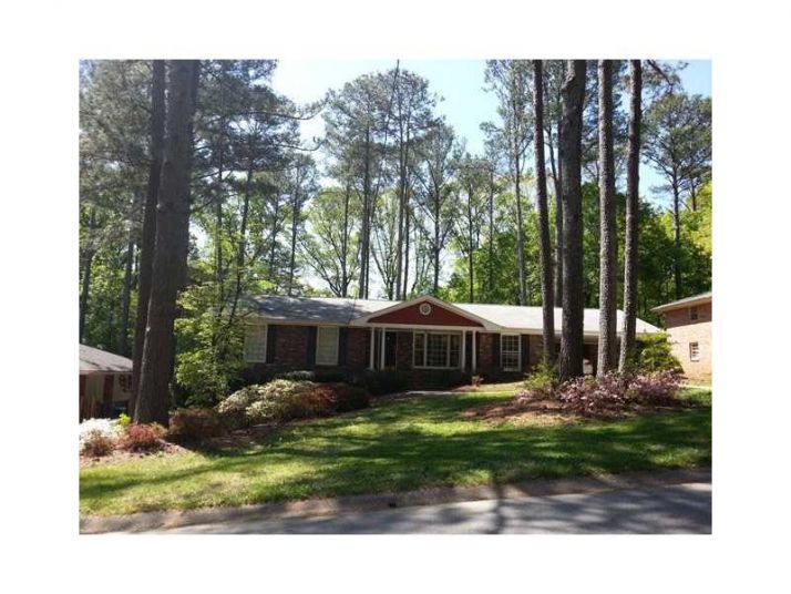 1545 Diamond Head Circle, Decatur, GA 30033