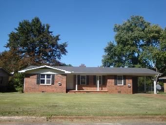 1216 Thomas Drive SW, Decatur, AL 35601