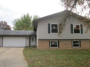 10 Stone Mill Ln, Saint Peters, MO 63376