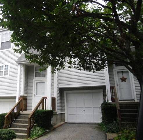 312 Foxboro Dr Unit # 312, Norwalk, CT 06851