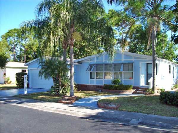 1232 Buena Vista Dr, North Fort Myers, FL 33903