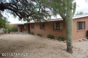 6835 N Catalina, Tucson, AZ 85718