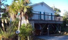 1648 Jackson Ct Gulf Shores, AL 36542