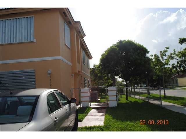 26202 SW 135 AV # 26202, Homestead, FL 33032