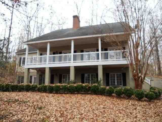 206 Carolina Club Dr, Spartanburg, SC 29306