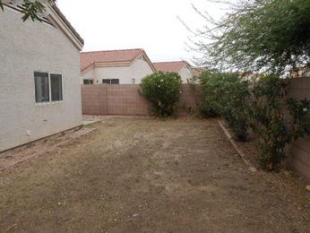 11311 West Mccaslin Rose Lane, Surprise, AZ 85374