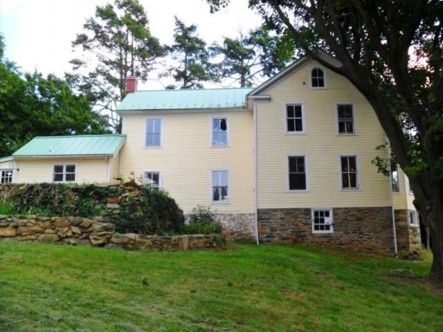 13507 Harpers Ferry Road, Purcellville, VA 20132