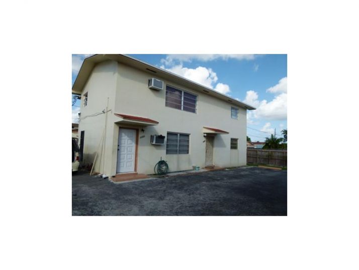 1175 W 25 ST, Hialeah, FL 33010