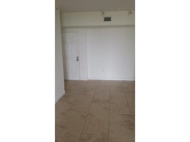 888 S DOUGLAS RD # 905, Miami, FL 33134