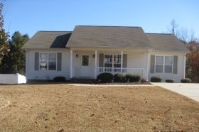 3 Abbey Ct, Thomasville, NC 27360