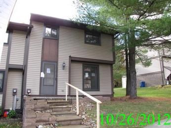 123 Lebeouf Ln, New Kensington, PA 15068