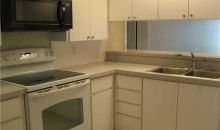 1532 WHITEHALL DR # 104 Fort Lauderdale, FL 33324