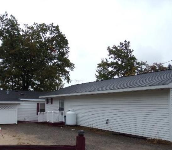 410 Harding, Harrison, MI 48625