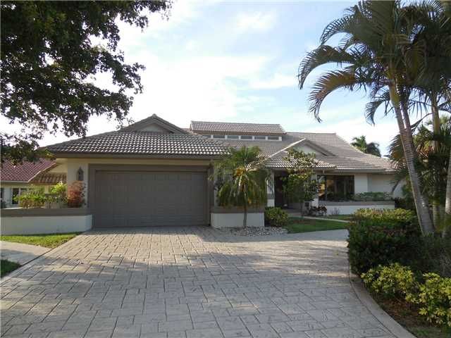 17863 Heather Ridge Ln, Boca Raton, FL 33498