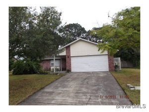 6445 Hudson Rd, Cocoa, FL 32927