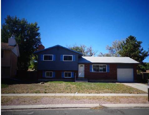 1212 Fagin Dr, Colorado Springs, CO 80915