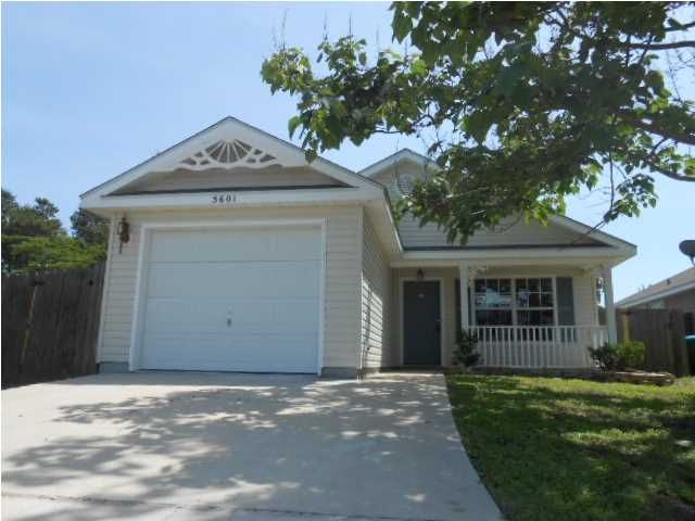 5601 Shadow Shore Pl, Gulf Breeze, FL 32563