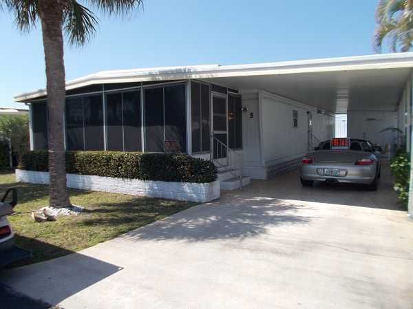 5 Shawnee Lane, Fort Myers Beach, FL 33931