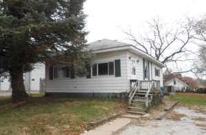 3323 Mayfield Ave, Alton, IL 62002