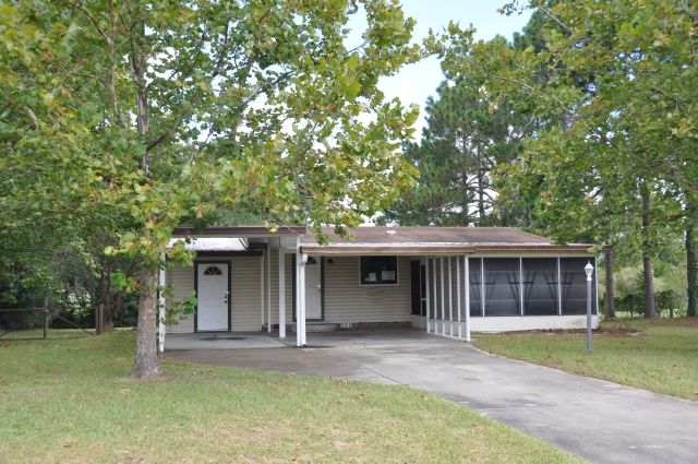 7932 County Road 109e, Lady Lake, FL 32159