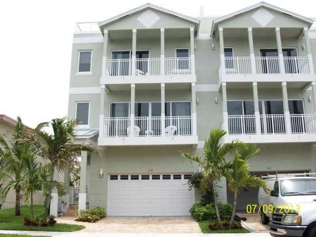 338 ELM STREET # A-8, Hollywood, FL 33019