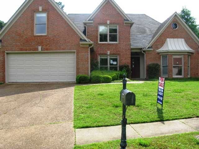 8717 Meadow Green Dr, Cordova, TN 38016