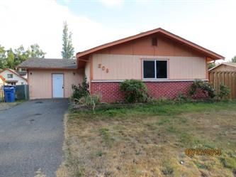 308 E 88th St, Tacoma, WA 98445