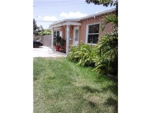 9755 SW 56 ST, Miami, FL 33165