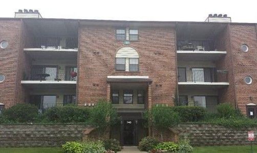 740 Weidner Rd #302, Buffalo Grove, IL 60089