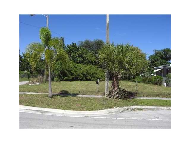 1441 NW 41 ST, Miami, FL 33142