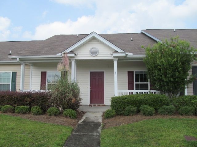 9 Falkland Ave, Pooler, GA 31322