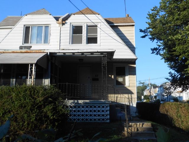 411 S Maple Ave, Lansdowne, PA 19050