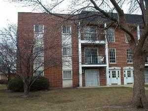 151 W Elk Trl Apt 249, Carol Stream, IL 60188