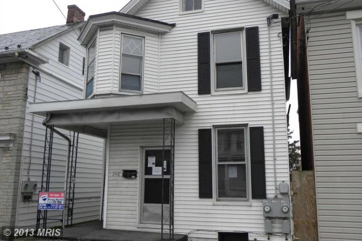 246 Lincoln Way W, Chambersburg, PA 17201