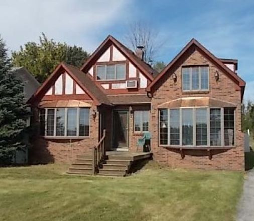 2732 S Channel Dr, Harsens Island, MI 48028