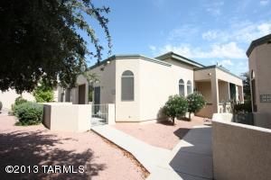 2433 W Via Di Silvio, Tucson, AZ 85741