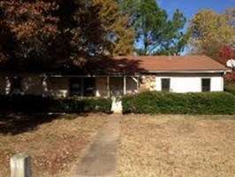 6370 Kinston Park Dr, Memphis, TN 38141