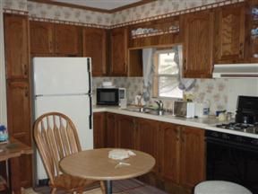 6228 Imler Ct, Slatington, PA 18080