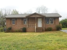 718 Milligan St, Newberry, SC 29108