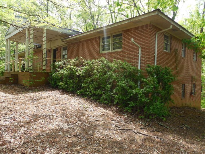 218 Mohawk Drive, Tallapoosa, GA 30176