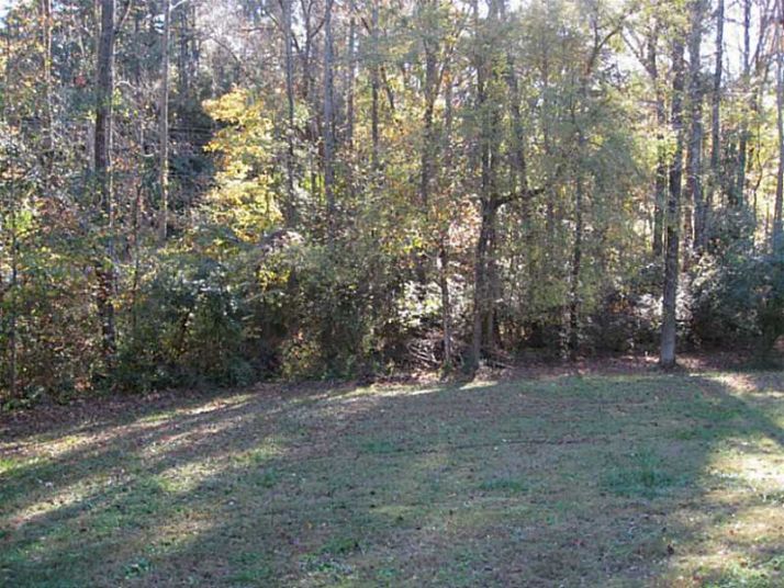 186 Wood Crest Lane, Hoschton, GA 30548