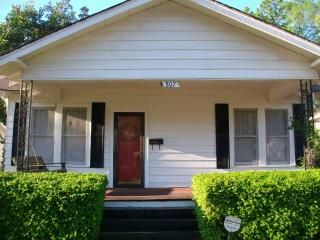 807 E. Faulkner, El Dorado, AR 71730