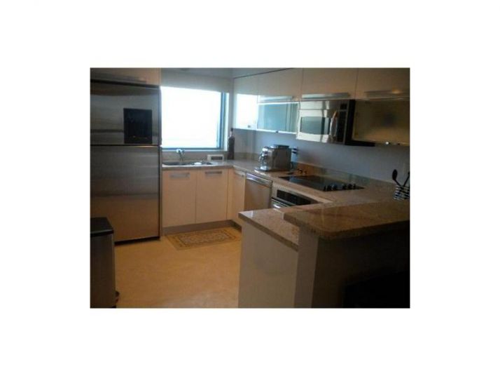 601 NE 36 # 1804, Miami, FL 33137