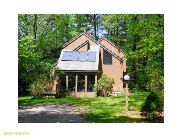 25 Merrill Road, Freeport, ME 04032