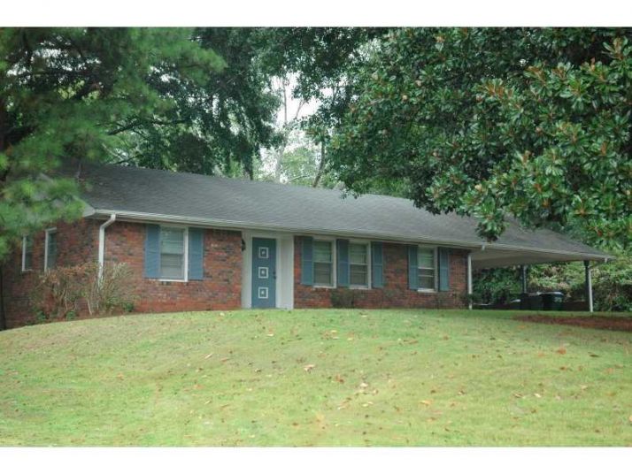 185 Corinth Court, Roswell, GA 30075