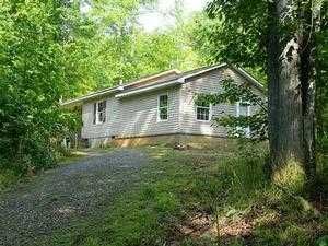 690 Red Dog Ln, Whittier, NC 28789