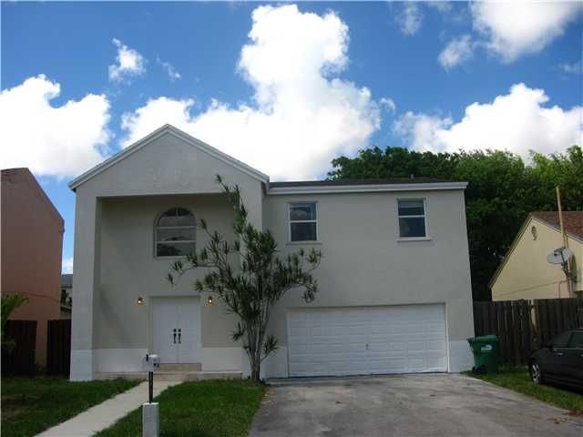 11795 SW 273 LN, Homestead, FL 33032