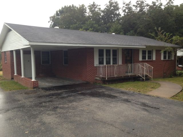 846 N Main St, Dyer, TN 38330